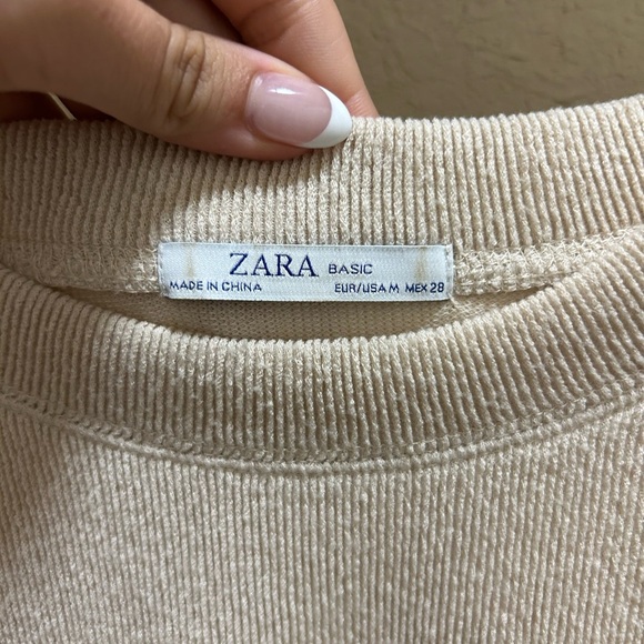 Zara Cream Relaxed Ruched Long Sleeve Top - Picture 3 of 3